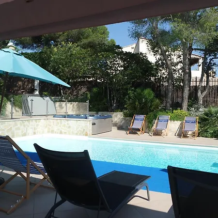 Bed & Breakfast Perle De La 4*
