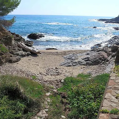 Perle De La Bed and breakfast 4*