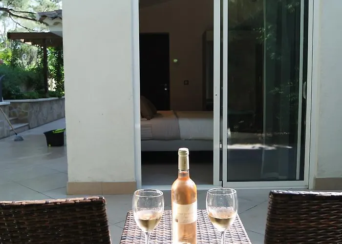 Frühstückspension Perle De La 4*